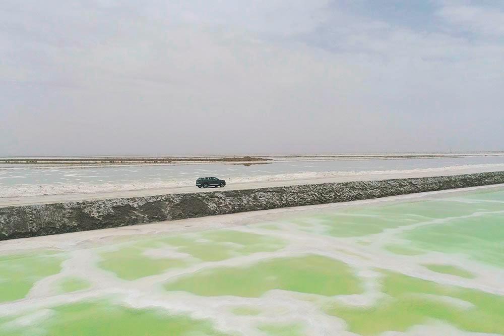 全新标致4008环青海长测Day5:感受恶魔之眼,茫崖翡翠湖爆赞!