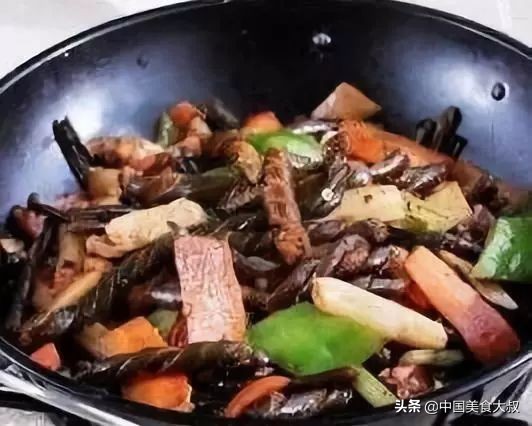 大厨教你在家做出酒店般的干锅鸭,鸭三套干锅做法