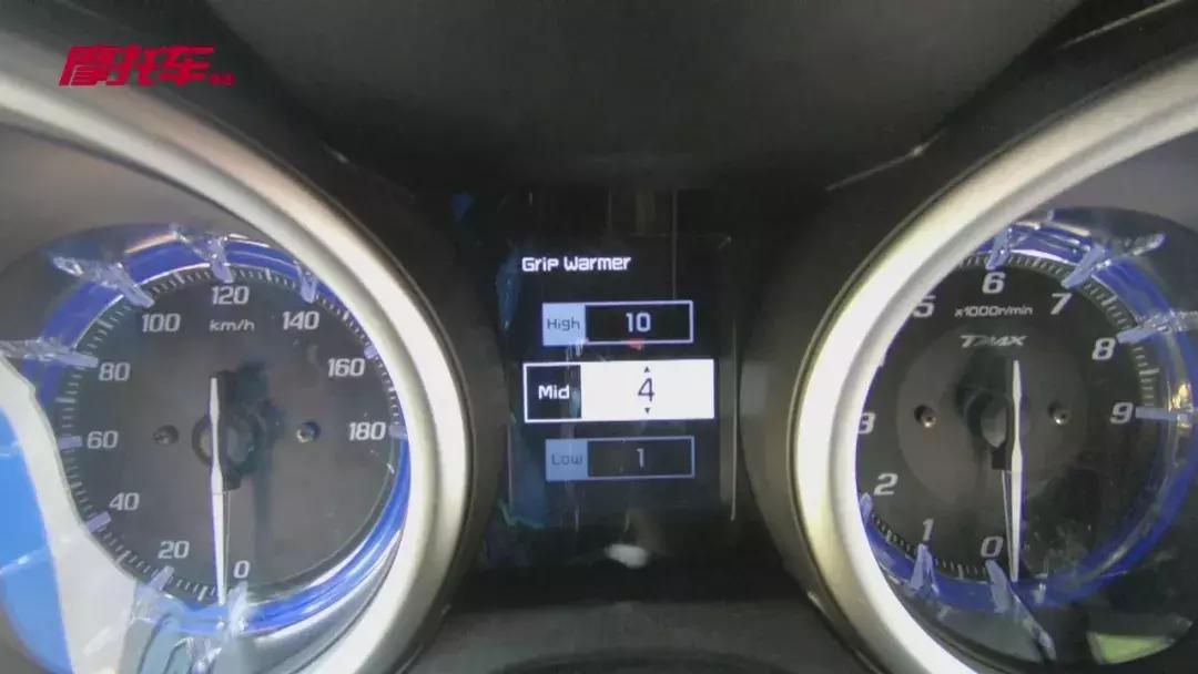 雅马哈踏板车AEROSPORTS,雅马哈踏板tmaxdx多少钱