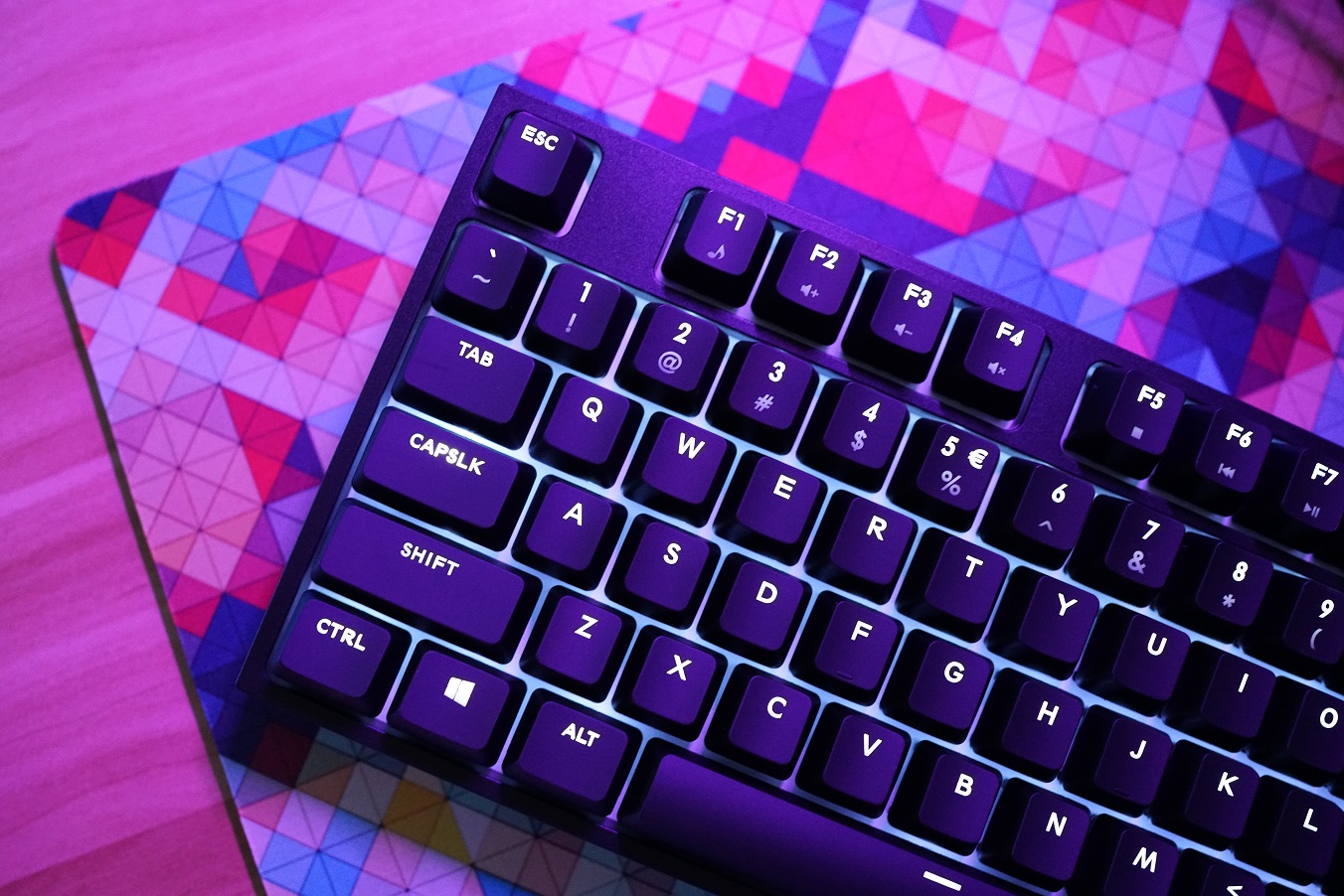 酷冷至尊烈焰枪108,酷冷至尊烈焰枪旗舰版