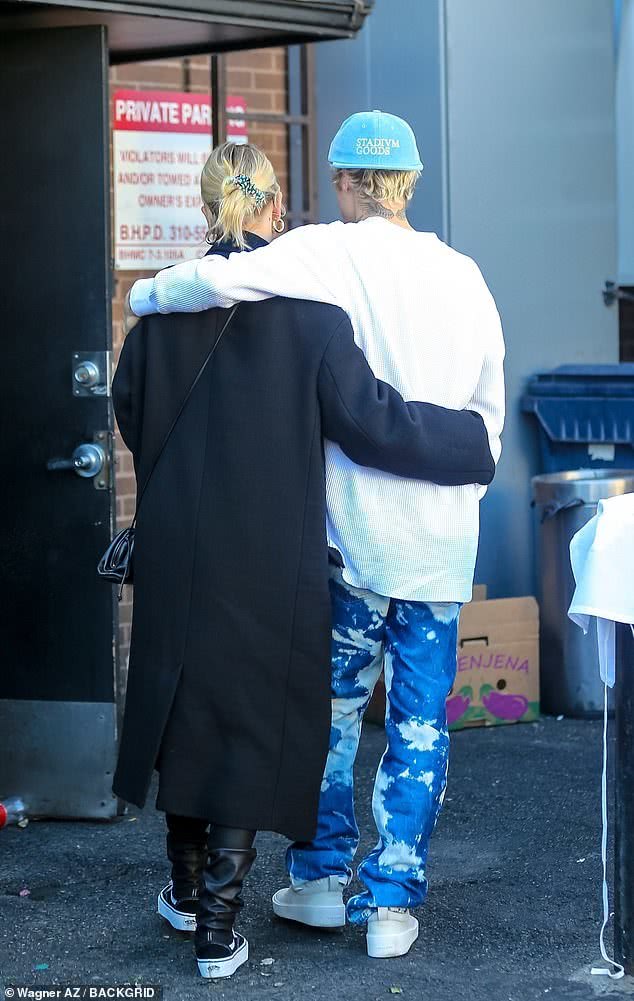 比伯和海莉澄清视频,比伯和赛琳娜重逢