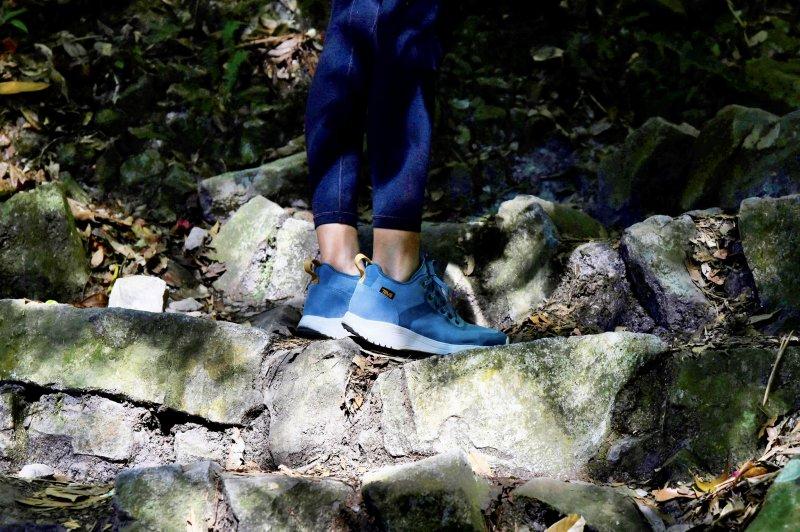 国货之光户外鞋测评,小姐姐测评鞋