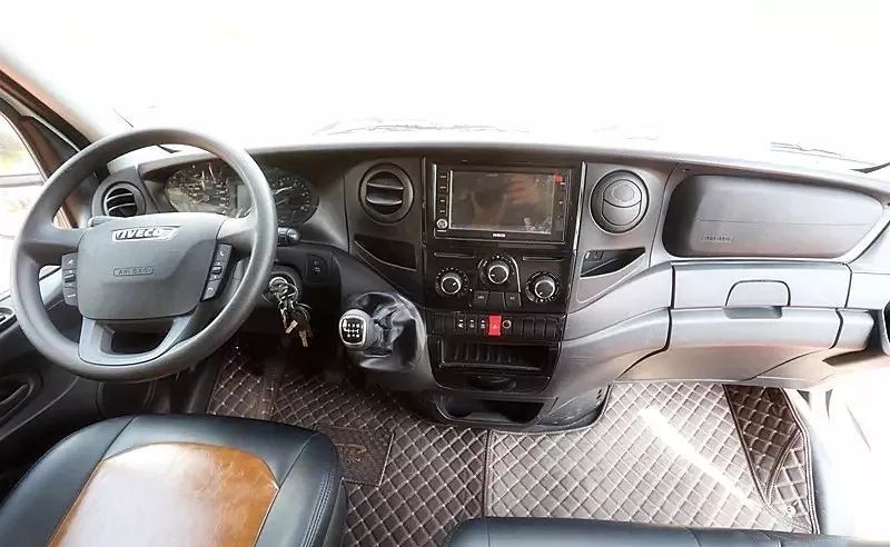 澶у瀷鏅鸿兘鍌ㄥ瓨浠撳簱,椋炵鎴胯溅ad02