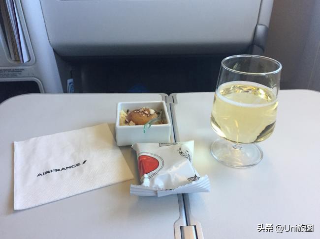 海外华人2019故乡行：去看看水漫金山的镇江金山江天禅寺，这个才是真正的金山寺，它今年真的没有被淹