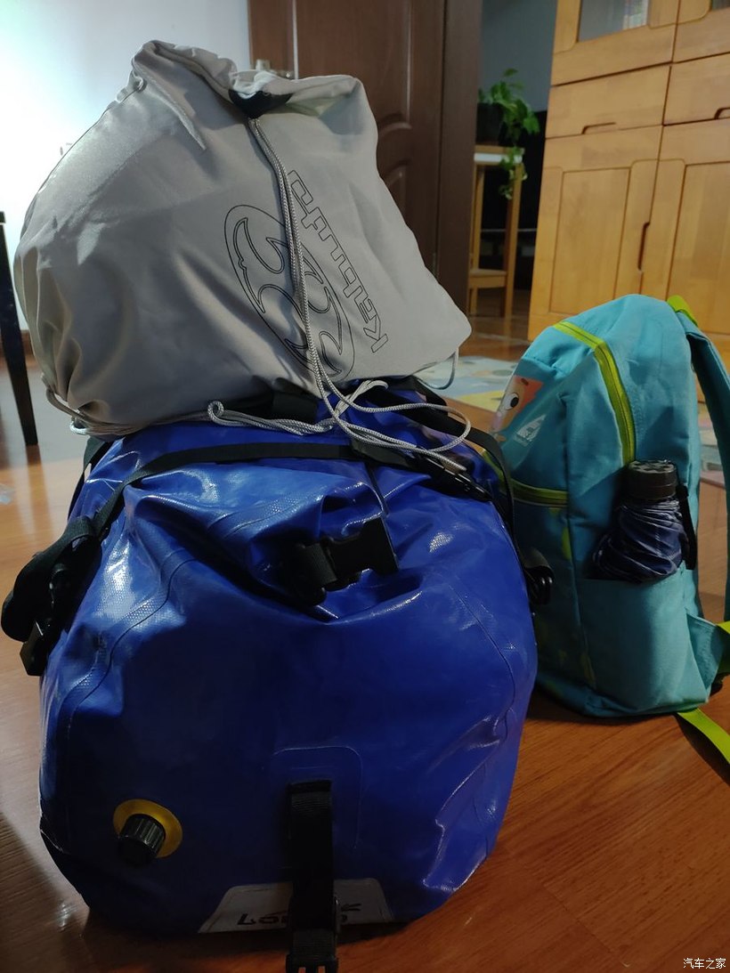 6千块租宝马F750SG跑滇藏;这一路下来尽是奇人轶事