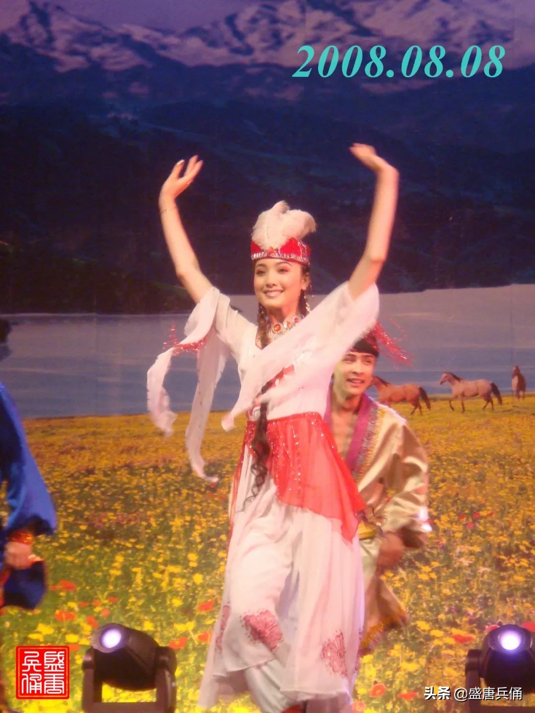 乌鲁木齐二道桥大巴扎民族风情,乌市二道桥国际大巴扎开街仪式