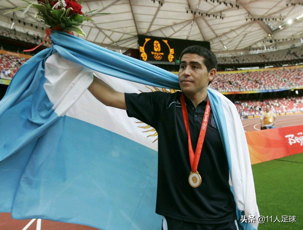 阿根廷别为我哭泣球队,阿根廷别为我哭泣是纪念谁的