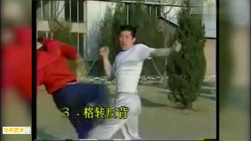 转身反背拳,反背拳用哪里击打