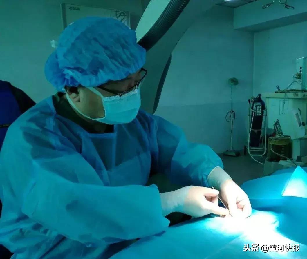 灵宝市中医院疼痛科开展首例微创新技术造福腰椎间盘突出症患者！