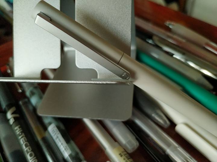 小米巨能写百乐对比,小米巨能写和百乐p500哪个好