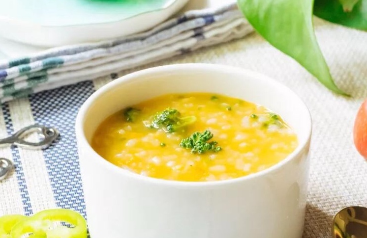 一岁宝宝辅食好吃又营养不便秘,一岁宝宝营养辅食大全及做法