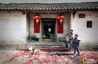 热热闹闹地过年,热热闹闹过大年红红火火