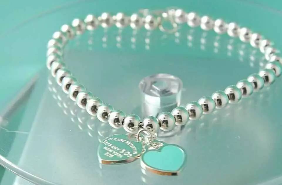 蒂芙尼饰品有哪些,蒂芙尼全球第二大珠宝