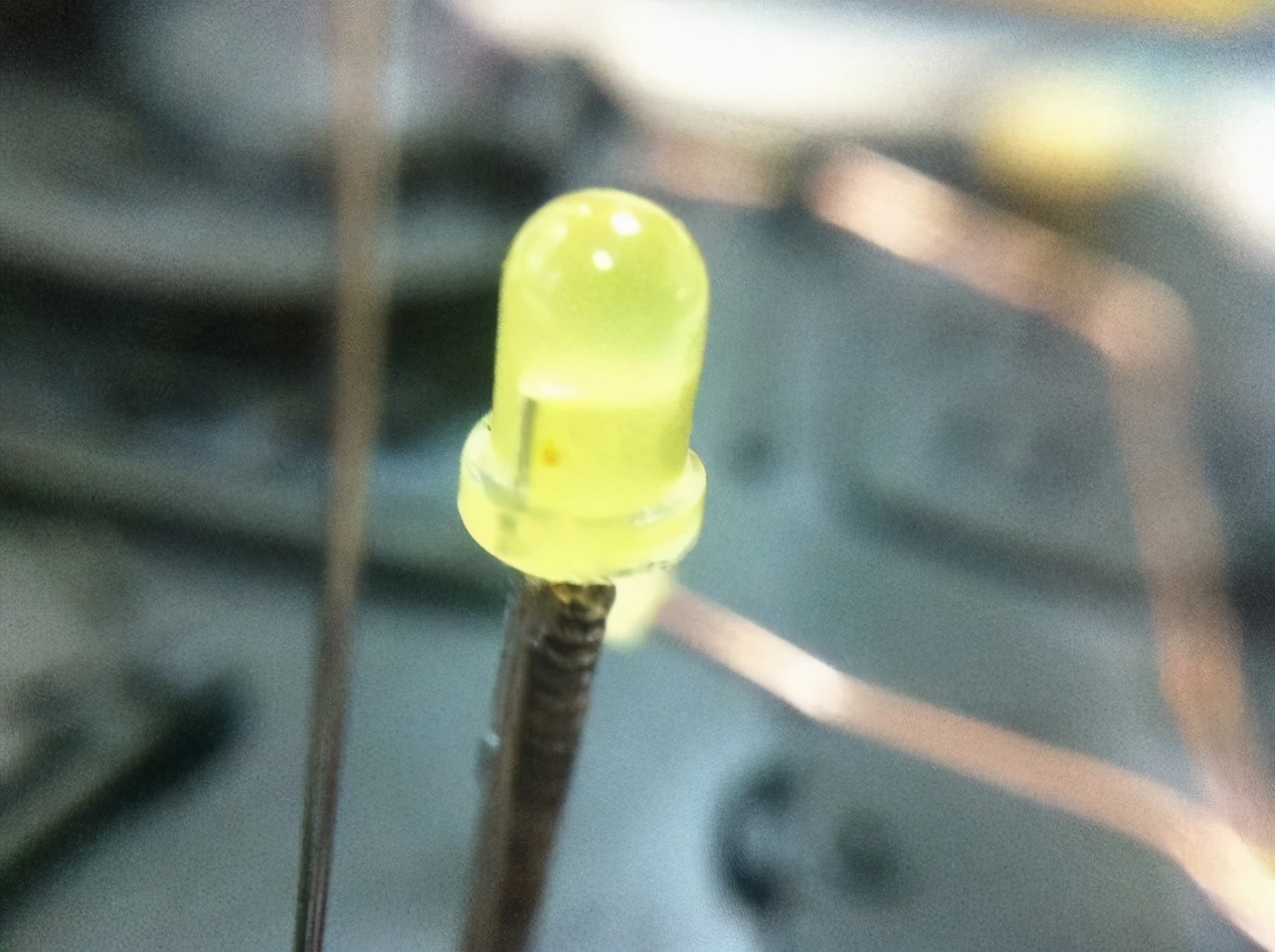 如何做逼真的坦克,怎么做坦克模型不要遥控