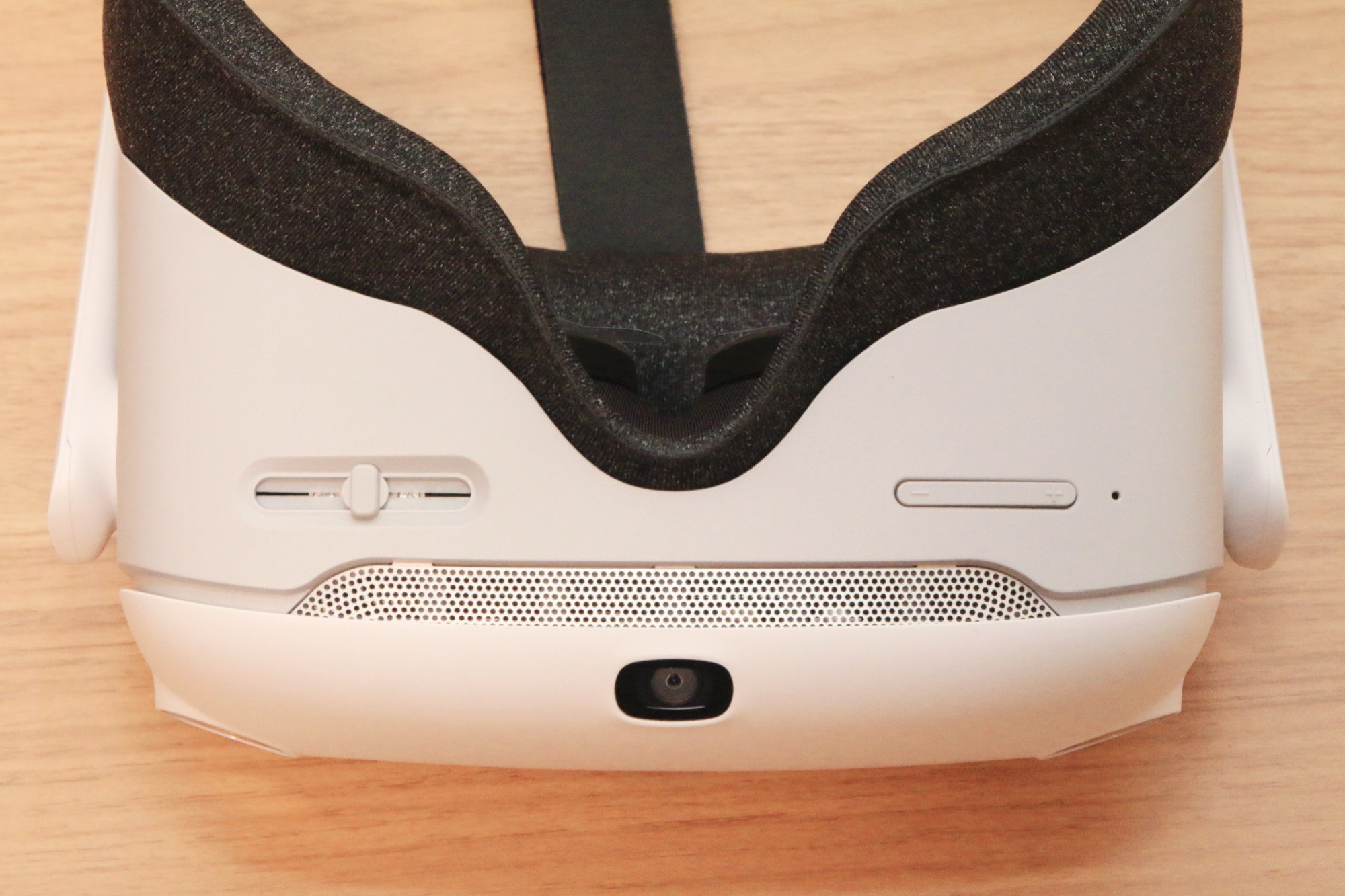 爱奇艺vr奇遇3怎么使用,爱奇艺奇遇3vr介绍