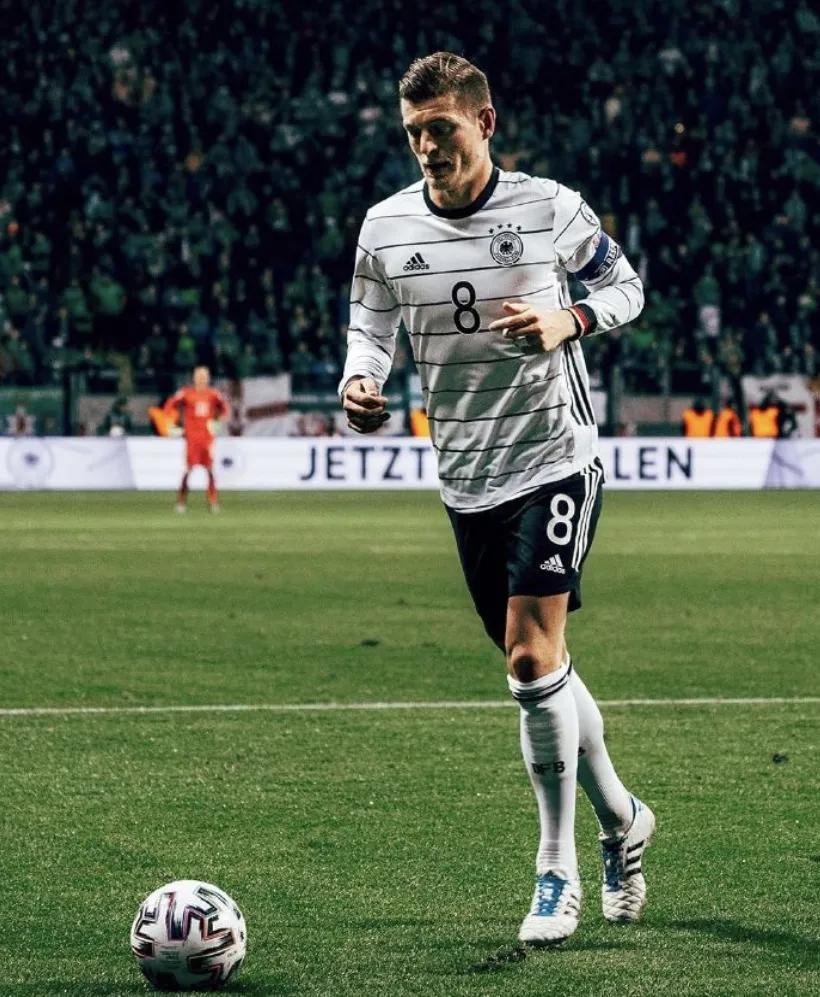 老柴|乌克兰14人缺席，日耳曼战车欧国联首胜机会来啦