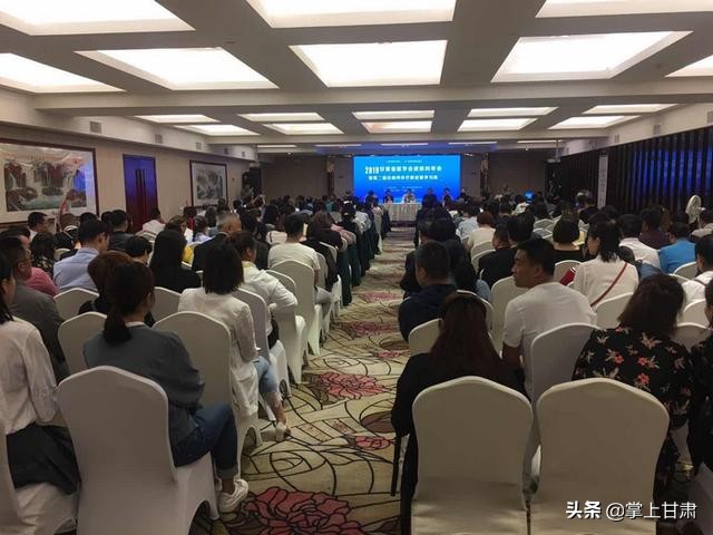 兰州看白癜风皮肤病哪里最好,皮肤科医生专家讲白癜风