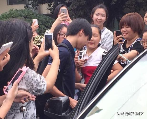 易烊千玺王一博肖战李现,肖战王一博李现易烊千玺