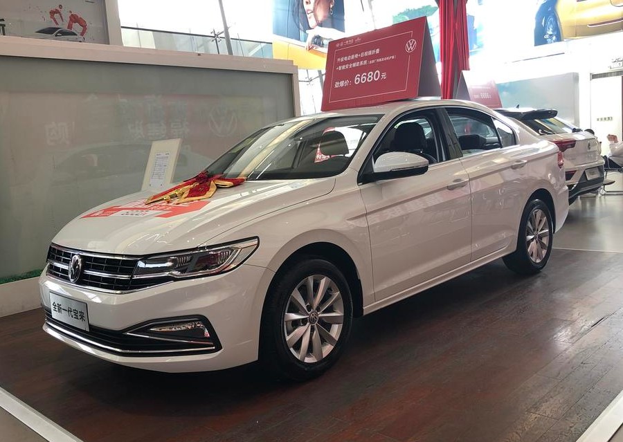 宝来小车一般1公里多少钱油费,雷凌双擎和宝来一年油费多少