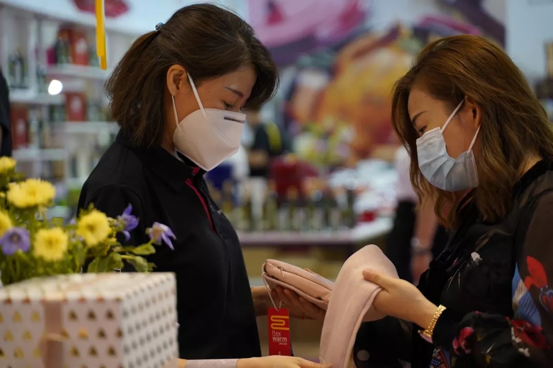 飞乐思flexwarm智能发热围巾,飞乐思flexwarm暖宫带