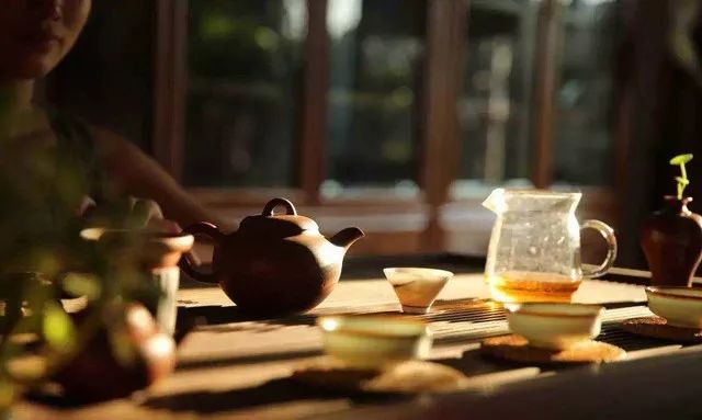 黑茶，不止有味道，还有故事……