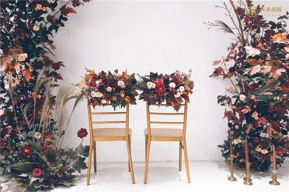 婚礼花艺设计风格,花园风婚礼花艺搭配