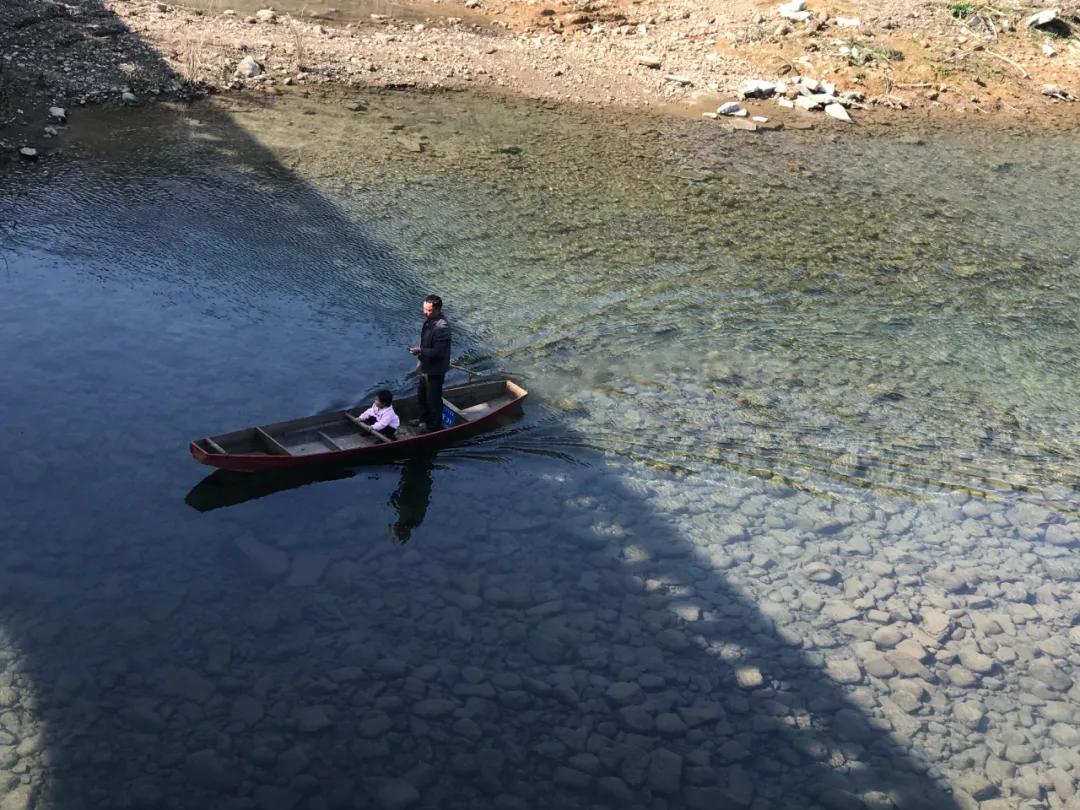 讲个笑话，我29岁了，但还是每一次离家都会哭