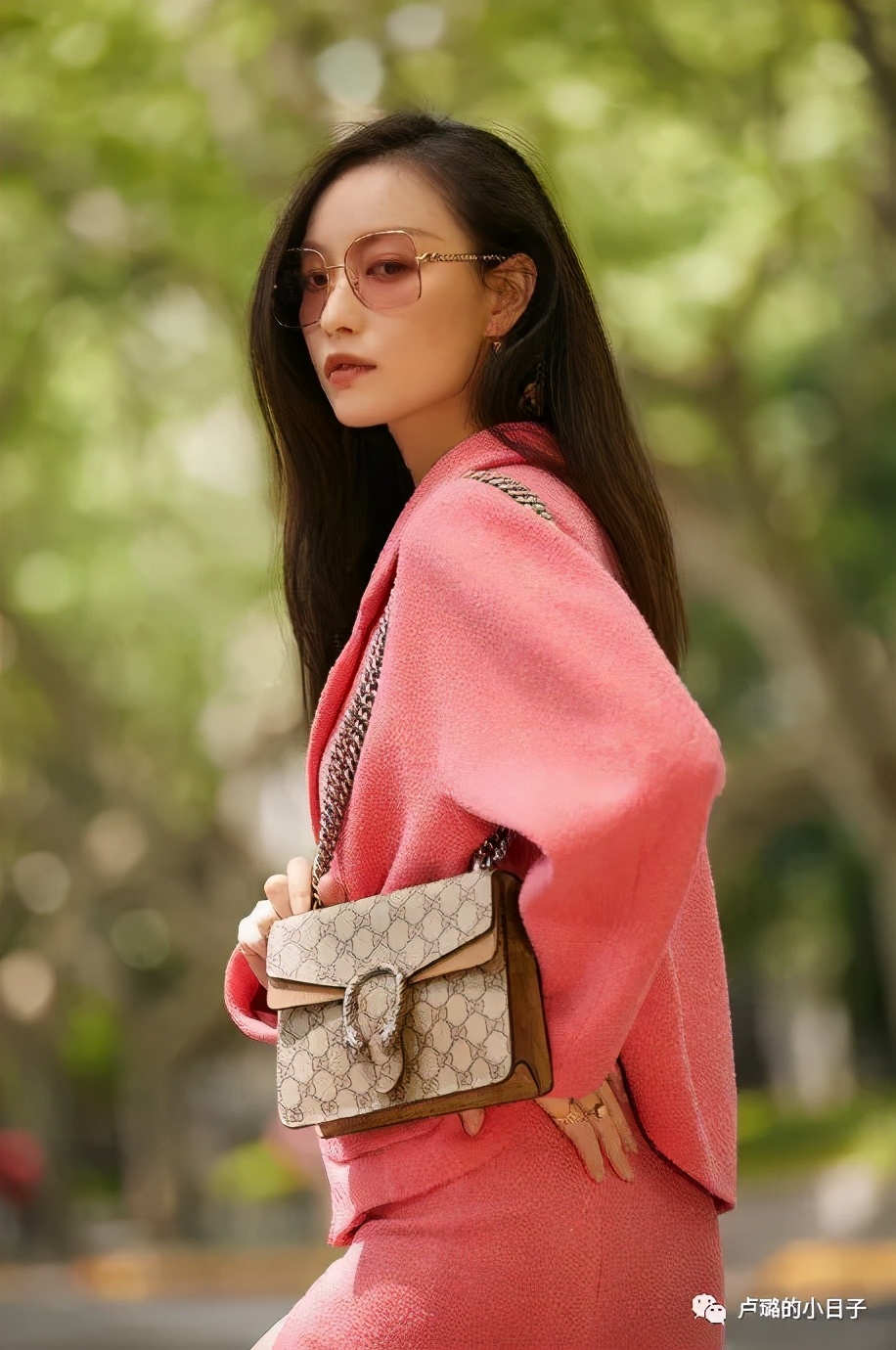 生活中你买过几个让你后悔的包,买得最后悔的包