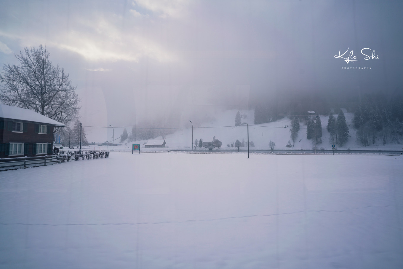 瑞士高山滑雪上演惊险与刺激,瑞士滑雪的真实感受