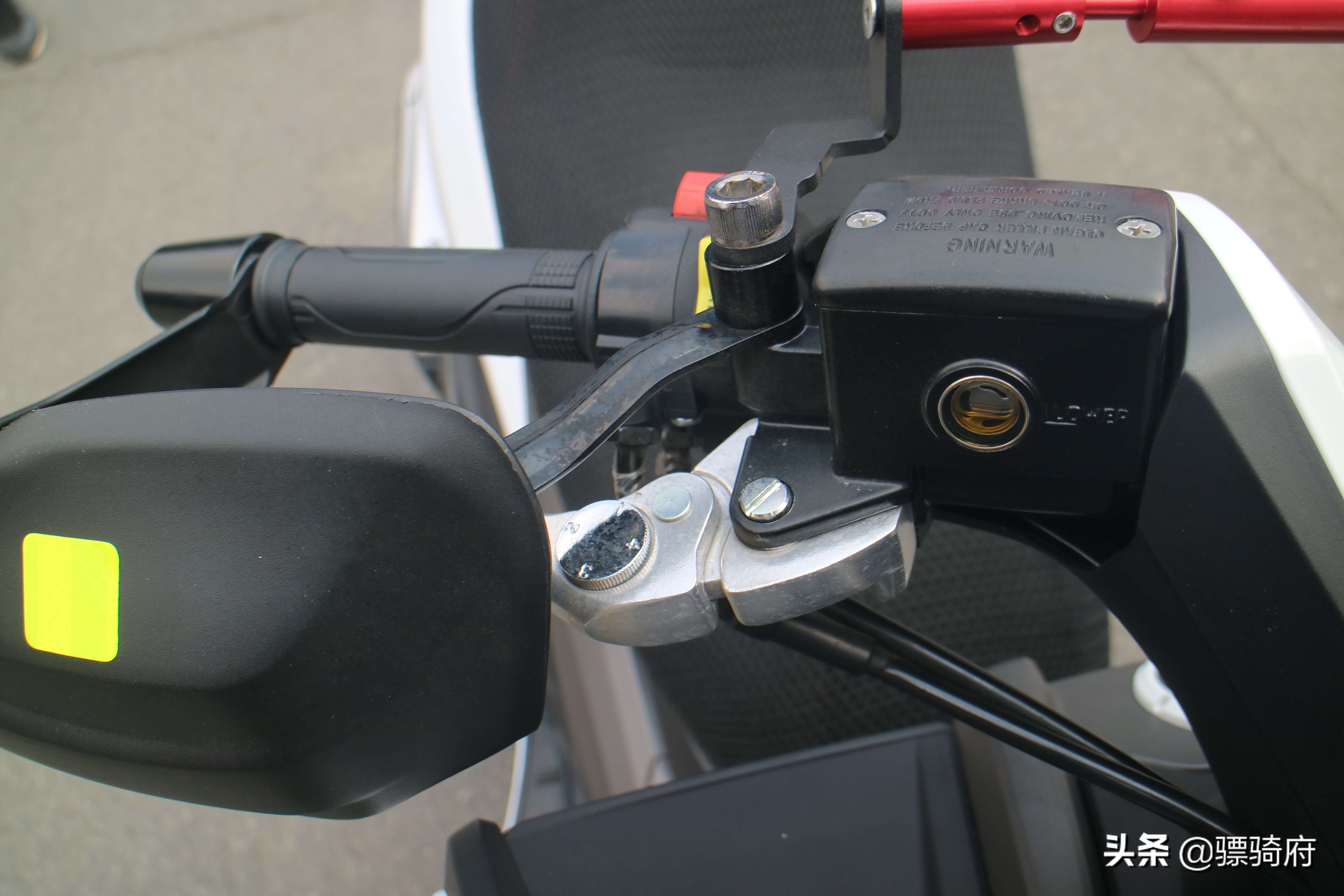 大阳v锐300与本田nss350对比评测,大阳v锐300高速测评