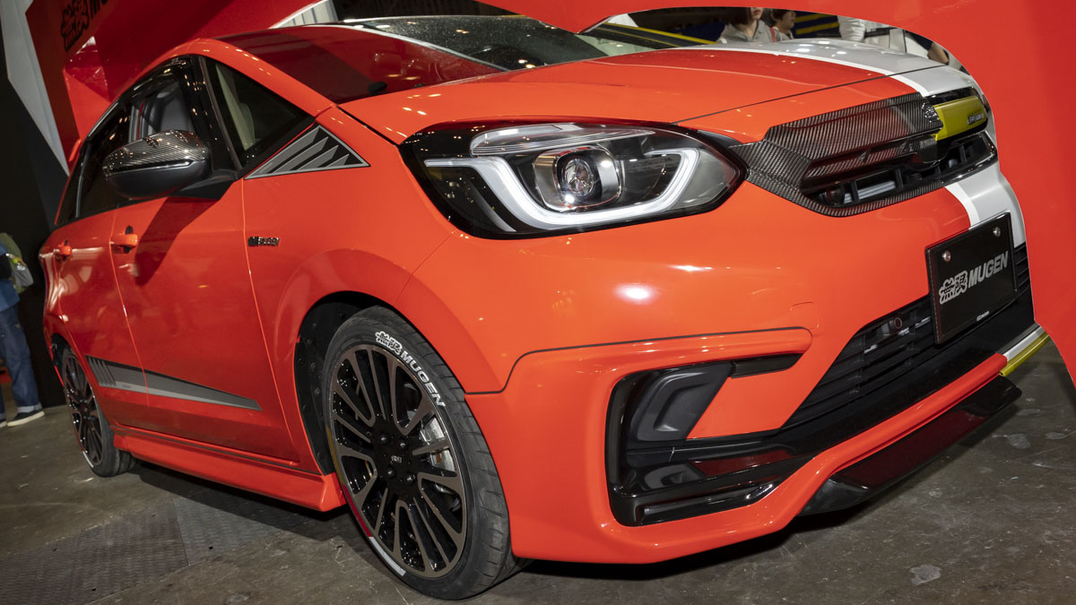 只需2万块！全新飞度就能变身“超跑”