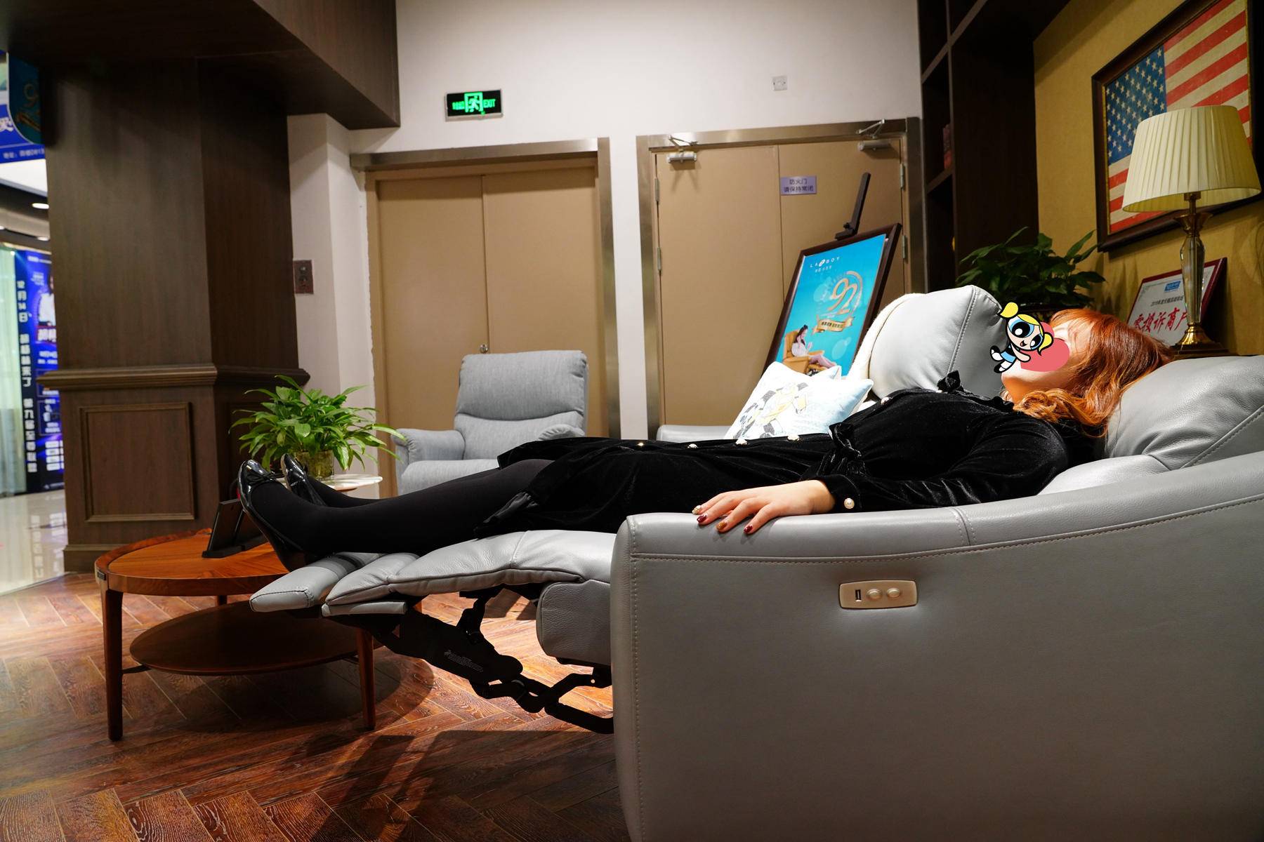 乐至宝沙发和芝华仕哪个档次高,乐至宝和芝华仕一万多沙发哪个好