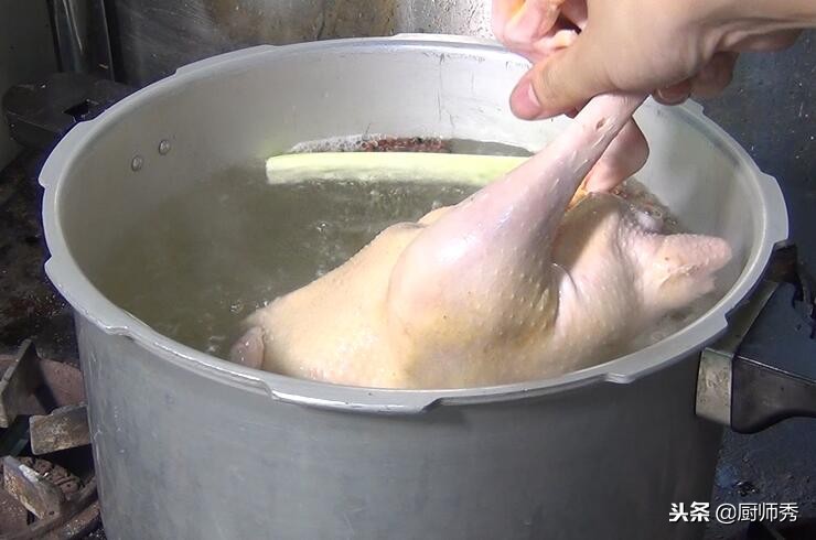 鹅肉怎么焖好吃又简单,如何焖鹅肉比较好吃