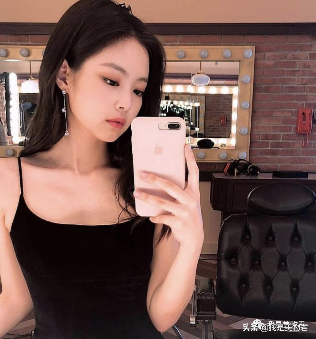 jennie女团可爱,jennie团综穿搭同款