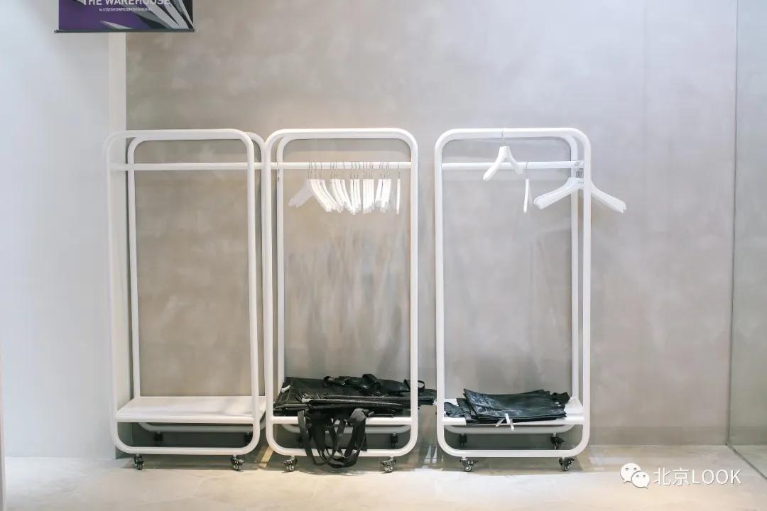 北京新晋时尚仓库1折买明星同款,北京时尚仓库一折