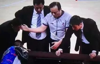 裁判报告cba北控,深度剖析cba裁判问题