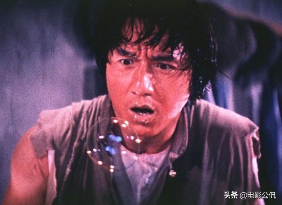 一口气看完成龙10部电影：才明白为啥大牌巨星都不乐意跟他玩