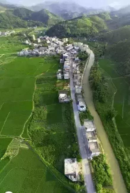 视觉震撼从高处看地球,超震撼从60万米高空看河北