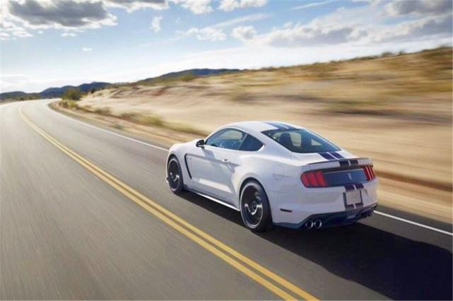 新车过了首保机油去哪换,新车首保后去哪里保养