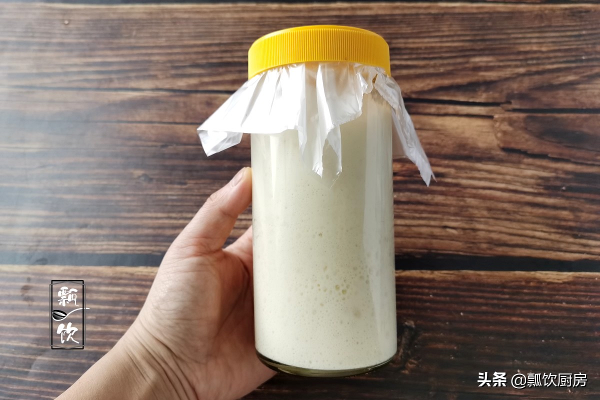 包子这做法，暄软白胖，不塌皮不磁底，放凉了不硬，比买的还暄腾