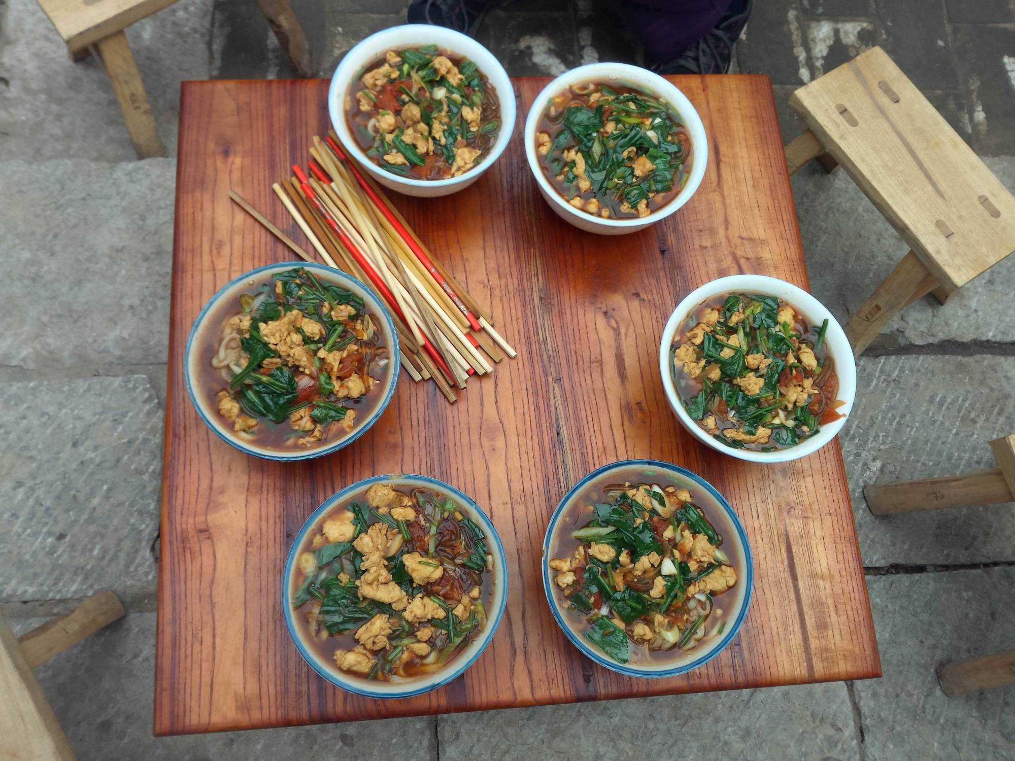 农村传统大锅菜,农村真正的正宗的大锅菜