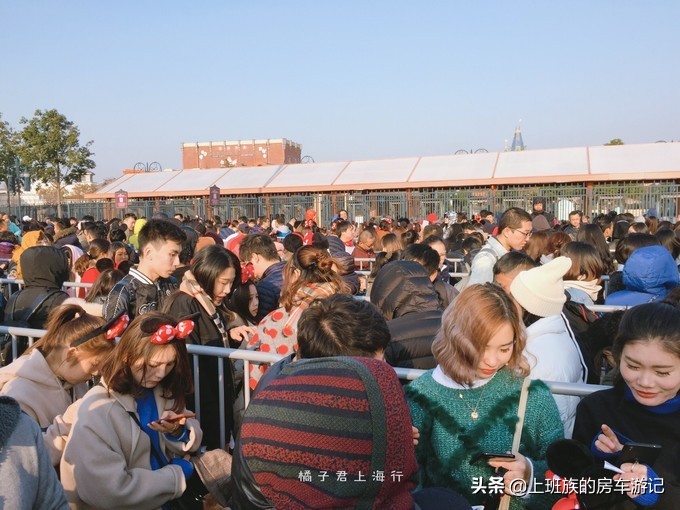 上海迪士尼超详细吃住行玩攻略,上海迪士尼私家车停车攻略