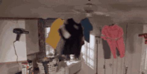 回南天来袭，*裤内**袜子又不够穿了？最全防潮攻略送上