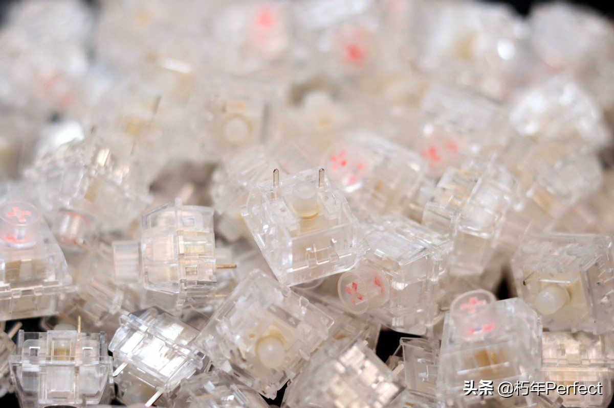 吉利鸭樱桃机械键盘,吉利鸭duckyone2mini机械键盘