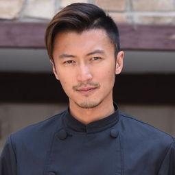 陈冠希谢霆锋对比照片,陈冠希与谢霆锋近照对比