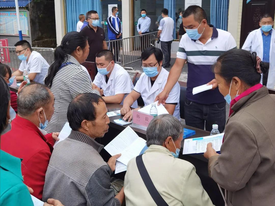 心系群众办实事,心系群众办实事为民解忧暖人心