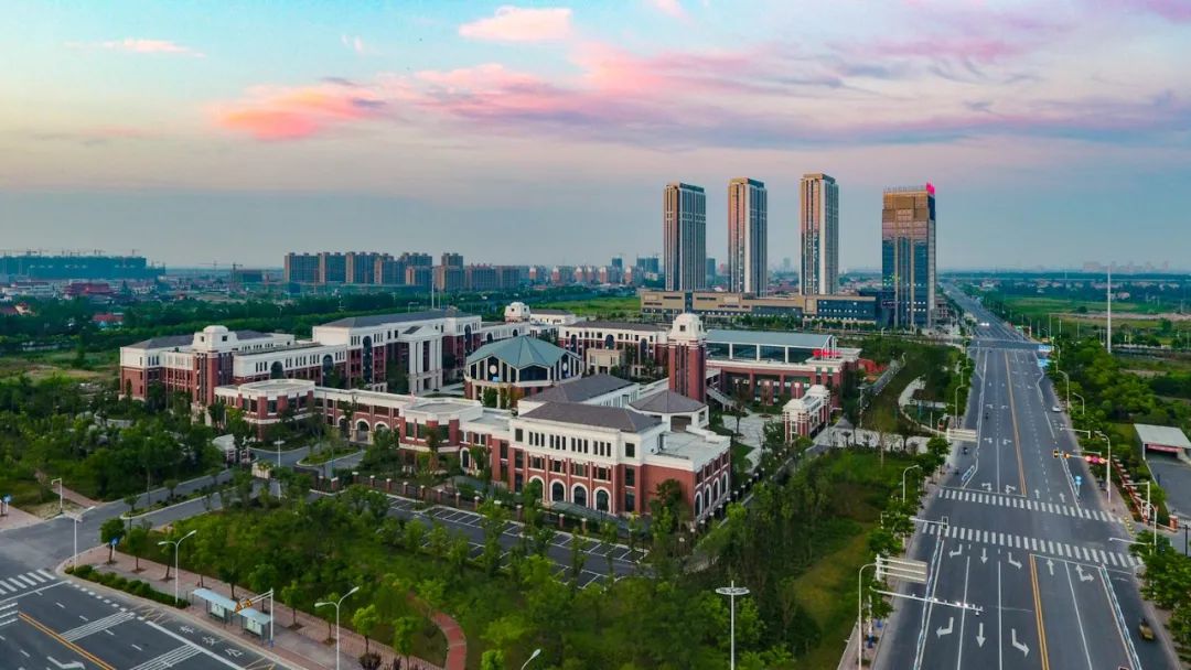 江苏南通八一中学官网,南通市八一中学升学率