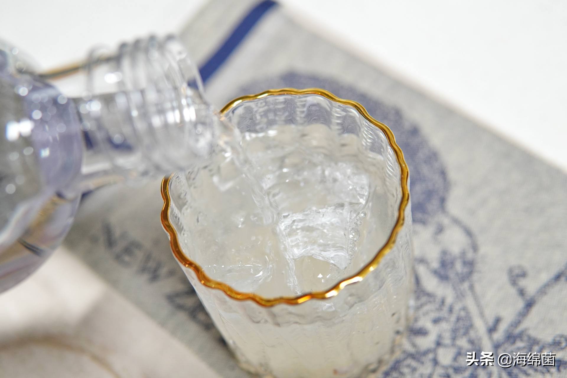 教你做一杯超好喝的夏日饮料,简单自制气泡水饮料