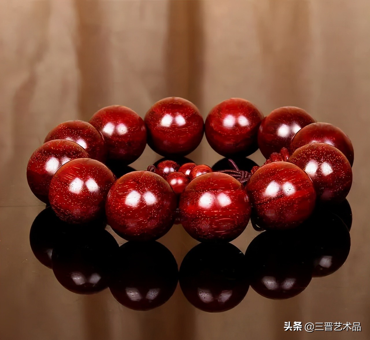 小叶紫檀与血檀的最简单鉴别办法,小叶紫檀金星怎么鉴别有几种品质