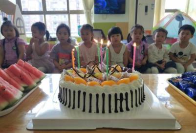 幼儿园过生日不带蛋糕可以吗,孩子生日要不要送蛋糕去幼儿园